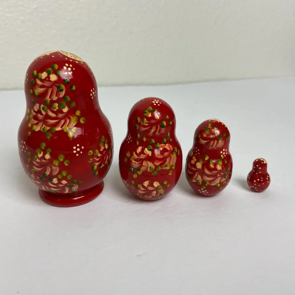 Vintage 1996s Sergiev Posad Russian Matryoshka Nesting Dolls